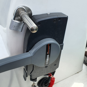 Bootbegrenzer zij-montage met Abus hangslot